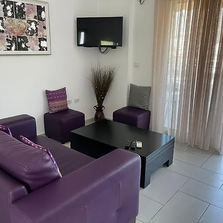 Menikos Apartments Himare Exterior photo