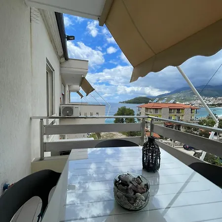 Menikos Apartments Himare Room photo