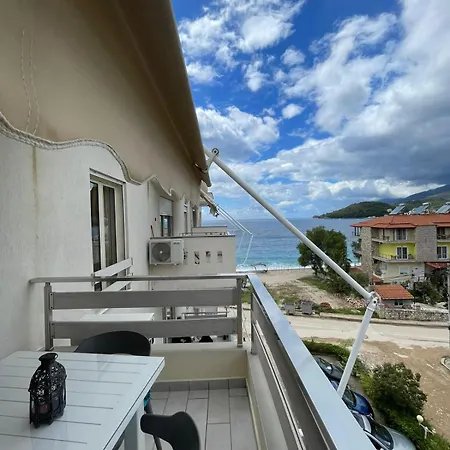 Menikos Apartments Himare Room photo