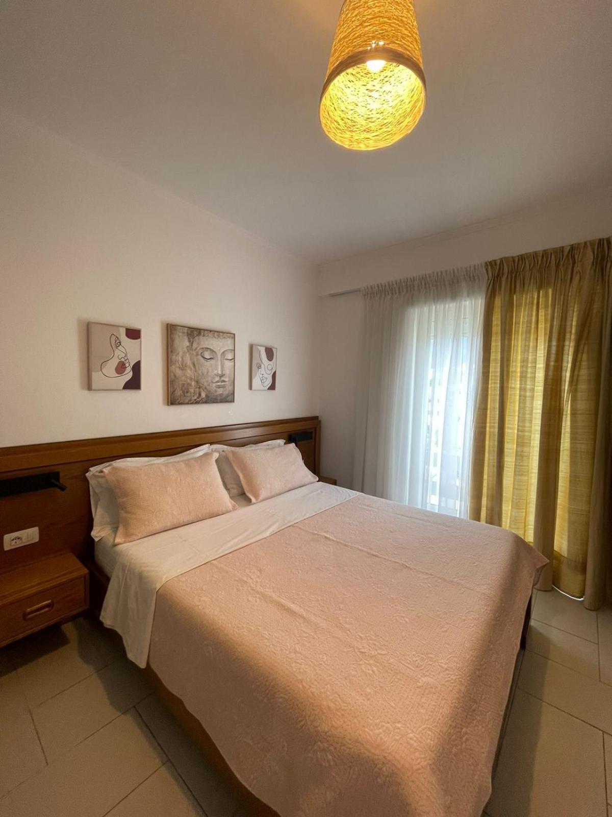 Menikos Apartment